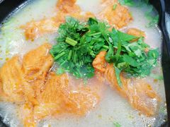 香酥鸡肉米线-盛秦腊汁肉白吉馍·米线(北宁湾店)