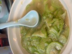 -川流不息·地道川菜·小龙虾(新松江路店)