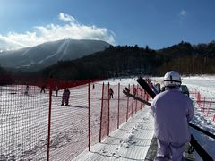 -亚布力新体委滑雪场