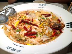 -渔语鱼酸菜鱼新川菜(来福士店)