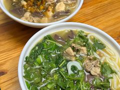 -文山荷鲜居(翠湖店)