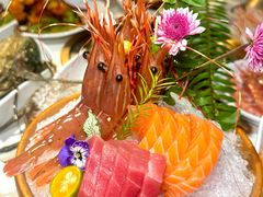 -雍容荟活帝王蟹活龙虾自助(苏宁旗舰店)