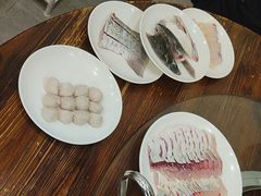 -正能量脆肉鲩火锅