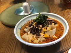 关中酿皮子-秦唐一号西安菜馆(钟楼店)