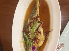 -青瓦餐厅·生鱼片·韩园烤肉(西塔店)