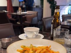 -LESCEDARS Brasserie Bistro香柏树