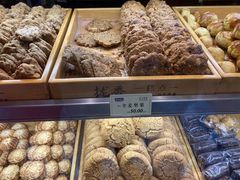 -拢香糕点(万达店)