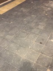 -一東造型烫发染发