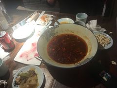 -张氏宽窄巷成都菜(澳德乐店)