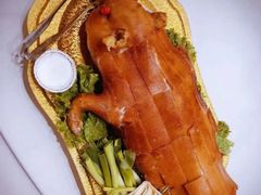 -老船夫婚宴婚庆会馆(延吉路店)