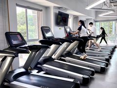 -超鹿运动(五四路恒力城店)