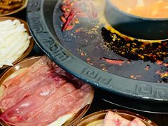 -黄潇洒老火锅(九眼桥宏济巷店)
