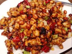 -滋味成都