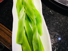 空运峨眉山翡翠青笋-三个四川人火锅(华联商厦店)