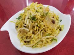 白菜心拌蜇皮-大眼锅贴水饺(河东店)