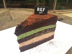 -RGF(巨鹿路店)