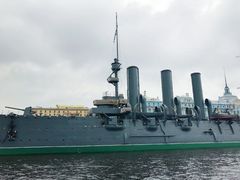 -阿芙乐尔号巡洋舰