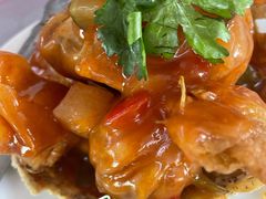雀巢筑顶-莲华素食府