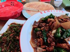-鲁南仔·滕州炒鸡(经三路店)