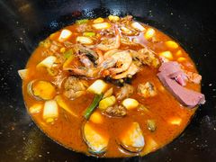 鲜虾鲍鱼地锅鸡-锅来乐地锅鸡(安亭店)