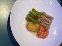 -逸馥荟(人广来福士店)