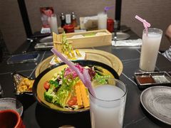 -山川小町·极番烧肉(新地假日广场店)