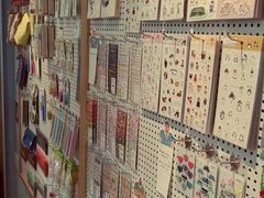 -猫的天空之城概念书店(杭州南宋御街店)