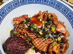 腰花面-沪西老弄堂面馆(定西路店)