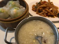 -圣河湾虾饺美食(站前店)