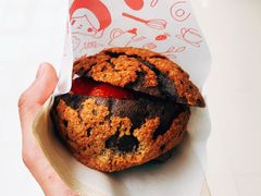 鲜草莓可可-西树泡芙(郑州二七万达店)