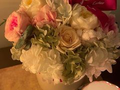 -卡地亚(杭州大厦精品店)