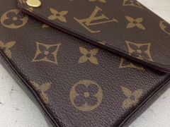 -莱靓奢侈品洗护改衣店(新世界百货崇文店)