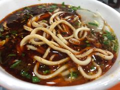 -牛一嘴·兰州牛肉面·大盘鸡(财富中心店)