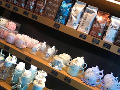 零售区-星巴克(成都机场T2店)