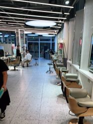 -PE SALON 