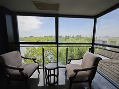 -上海怡沁园度假酒店