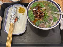 -云阿蛮云南生烫牛肉米线(奉贤路店)