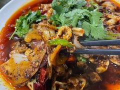 -小杨翘脚牛肉