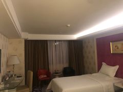 -郑州粤海酒店(郑州二七广场店)