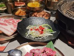 -草家酱蟹炭火烤肉店(珲春南路一店)