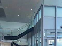 -奔驰上海利星(七宝店)