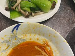 小蘑菇炒青菜-贯贯吉·清真餐厅(浙江中路店)
