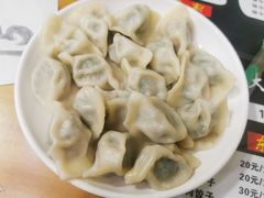 韭菜大肉饺子-东北熏肉大饼(大学南路店)