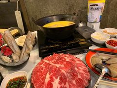 -鲜入围煮花胶鸡海鲜火锅