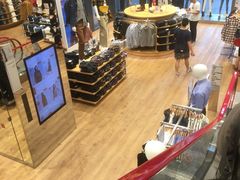-优衣库(深圳万象天地旗舰店)