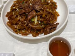干炒牛河-稻香酒家·34年老字号·港式粤菜(汉街店)