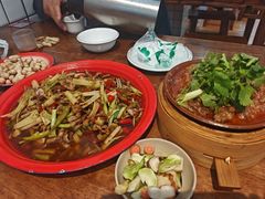 -佬缸炮江湖川菜(玉林店)