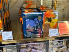 -VENCHI 闻绮(北京国贸商城店)