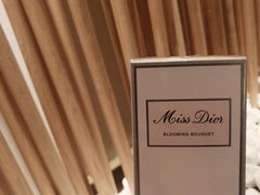 -喜茶(深圳东门1234店)