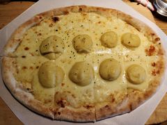 芝士榴莲披萨-LYFATTI 莱芙缇(赣水路店)